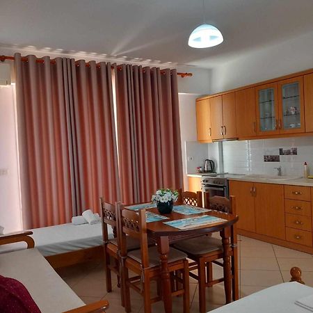 Caldera Vista Apartaments Sarandë Eksteriør bilde