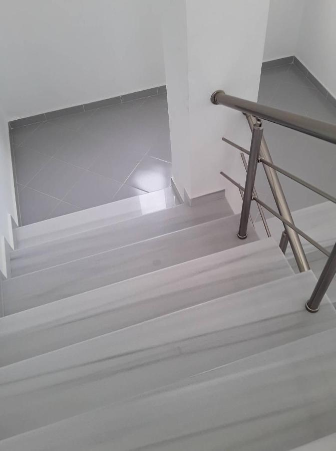 Caldera Vista Apartaments Sarandë Eksteriør bilde