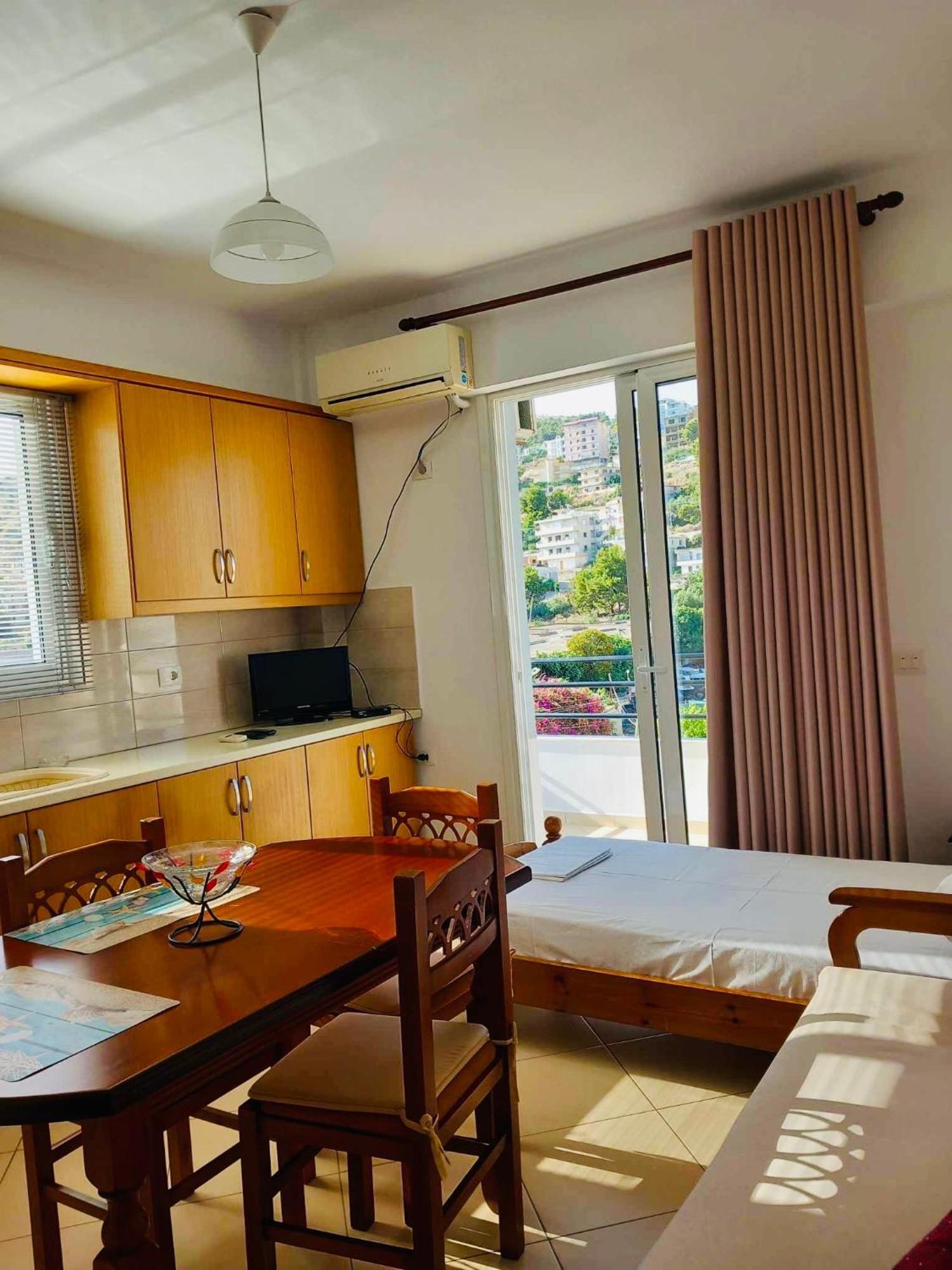 Caldera Vista Apartaments Sarandë Eksteriør bilde